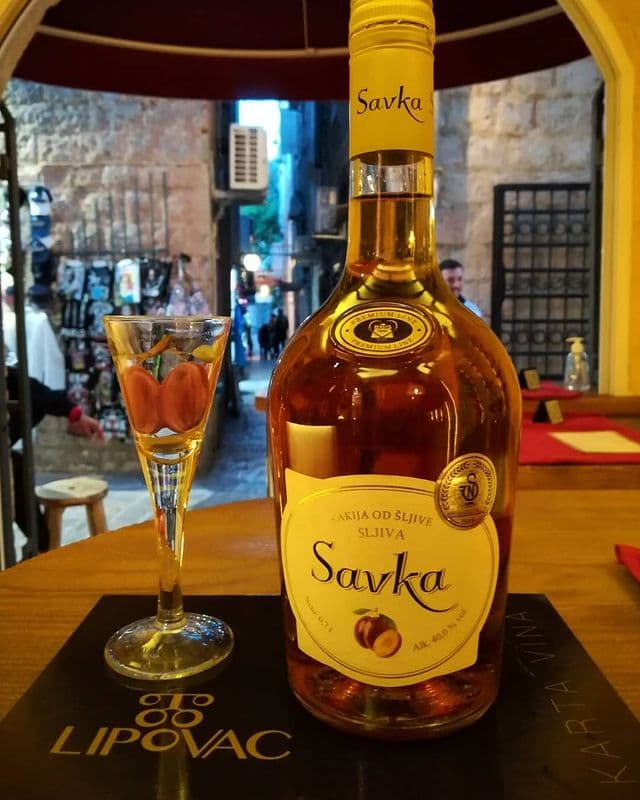 lipovac vina